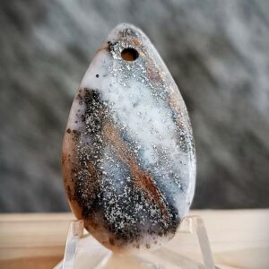 Pendentif Pyrite sur Calcite